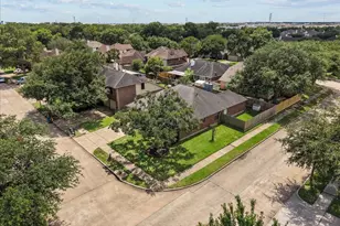 4402 Ireland Ln, Pasadena, TX 77505 - Photo 6
