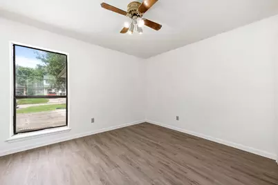 2702 Dove Tree Drive, Alvin, TX 77511 - Photo 28