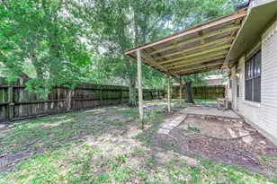 2702 Dove Tree Dr, Alvin, TX 77511 - Photo 32