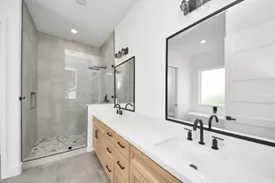 1917 West St, Houston, TX 77026 - Photo 18