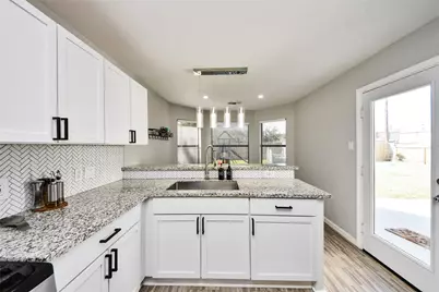 3315 Lakeland Gardens Drive, Katy, TX 77449 - Photo 20
