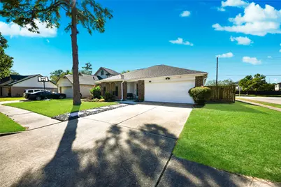 3315 Lakeland Gardens Drive, Katy, TX 77449 - Photo 2