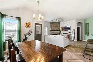 8226 Mandalay Bay Dr, Baytown, TX 77523 - Photo 12