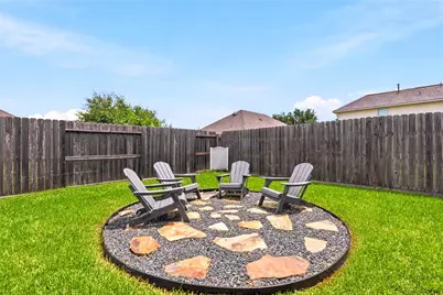 8226 Mandalay Bay Drive, Baytown, TX 77523 - Photo 34