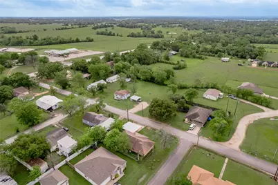 210 Bullard Street, Madisonville, TX 77864 - Photo 48