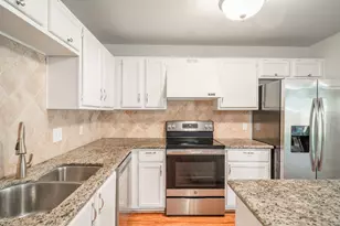 3006 Whetrock Ln, Sugar Land, TX 77479 - Photo 8
