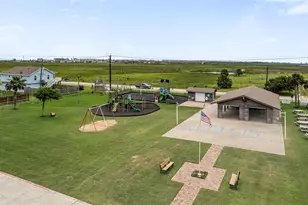 16710 Montego Way, Jamaica Beach, TX 77554 - Photo 26
