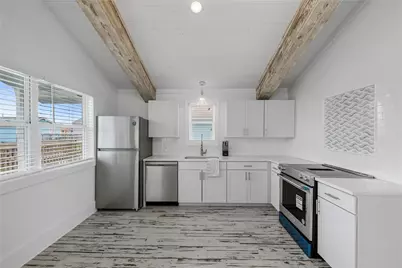 16710 Montego Way, Jamaica Beach, TX 77554 - Photo 14