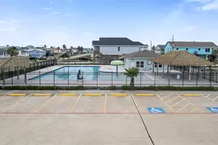 16710 Montego Way, Jamaica Beach, TX 77554 - Photo 28