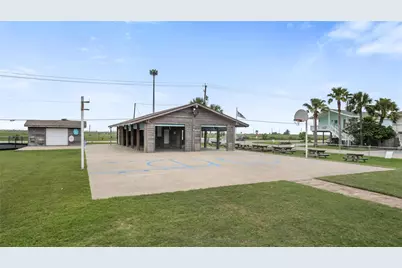 16710 Montego Way, Jamaica Beach, TX 77554 - Photo 30