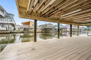 16710 Montego Way, Jamaica Beach, TX 77554 - Photo 4