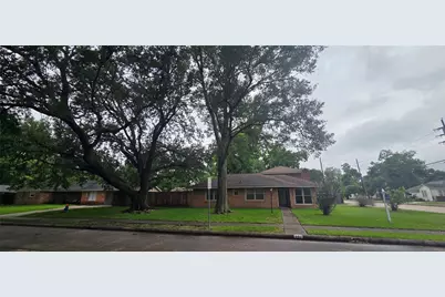 502 Lakeland Drive, Humble, TX 77338 - Photo 1