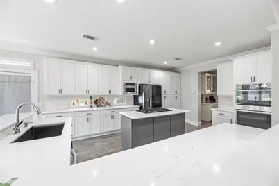 13515 Copeland Oaks Boulevard, Cypress, TX 77429 - Photo 4