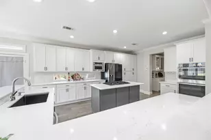 13515 Copeland Oaks Blvd, Cypress, TX 77429 - Photo 4