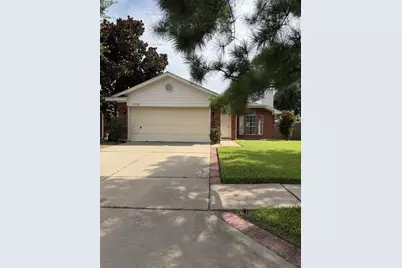 15502 Prairie Oaks Dr Drive, Houston, TX 77083 - Photo 1