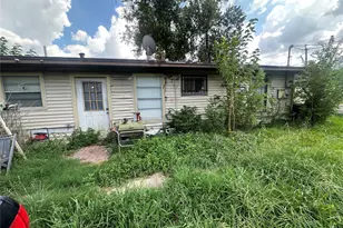 8105 Howard Dr, Houston, TX 77017 - Photo 16