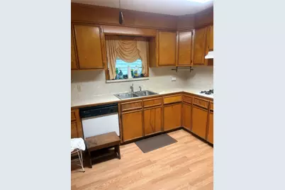 4002 Avenue O, Galveston, TX 77550 - Photo 8