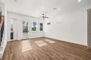1912 Schweikhardt St St, Houston, TX 77020 - Photo 10