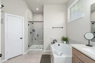 588 Longleaf Pine Dr, Montgomery, TX 77316 - Photo 16