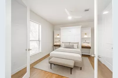 2426 Bevis Street, Houston, TX 77008 - Photo 6