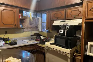 8016 Munn St, Houston, TX 77029 - Photo 24