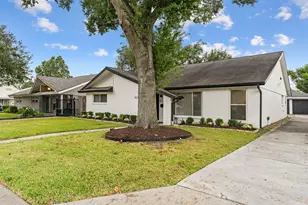 9206 Kapri Ln, Houston, TX 77025 - Photo 8