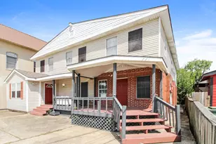 3011 Main St, Dickinson, TX 77539 - Photo 2