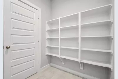 12051 Maple Oak Drive, Houston, TX 77066 - Photo 8