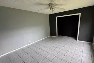 6626 Roberson St, Houston, TX 77085 - Photo 8