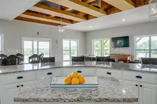 5652 SW An County Rd 2202, Palestine, TX 75803 - Photo 6