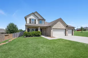 1740 Cindy Ln, Conroe, TX 77304 - Photo 1