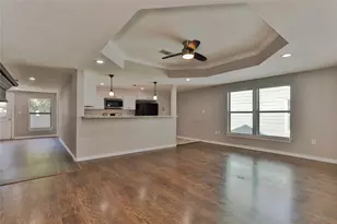 218 3 Rd St, Brazoria, TX 77422 - Photo 4