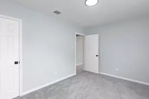 3205 Stallings Dr, Houston, TX 77088 - Photo 8