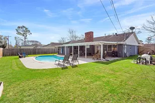 2712 Perry Ln, Alvin, TX 77511 - Photo 18