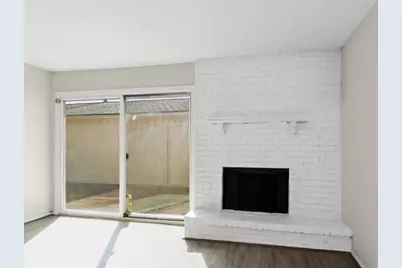 6541 S Briar Bayou Drive, Houston, TX 77072 - Photo 8