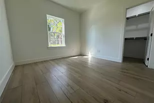 320 Woodhaven Dr, West Columbia, TX 77486 - Photo 32