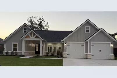 320 Wood Haven Drive, West Columbia, TX 77486 - Photo 2