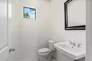 908 Thompson St, Houston, TX 77007 - Photo 14