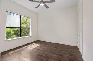 908 Thompson St, Houston, TX 77007 - Photo 24