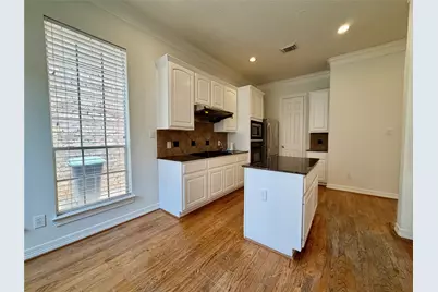 2806 Briarhurst Park, Houston, TX 77057 - Photo 8