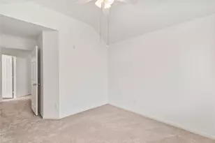 22 Almond Branch Pl, The Woodlands, TX 77382 - Photo 34