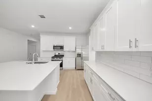 7723 Smooth Vly Ct, Rosharon, TX 77583 - Photo 12