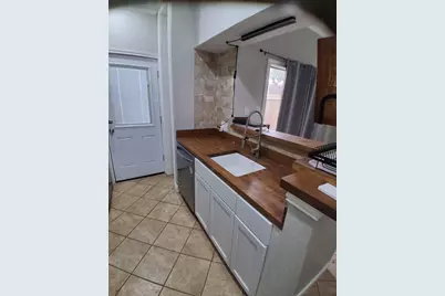 3600 Jeanetta Street #105, Houston, TX 77063 - Photo 8