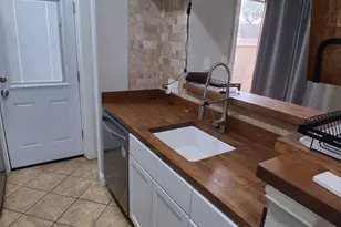 3600 Jeanetta St, Houston, TX 77063 - Photo 8