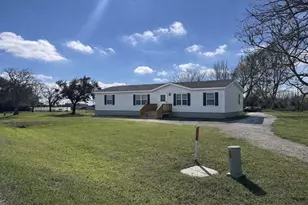 4906 County Rd 469, Brazoria, TX 77422 - Photo 1