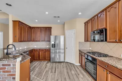 8327 Terra Valley Lane, Tomball, TX 77375 - Photo 6