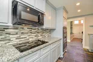 12510 Seaswept Dr, Houston, TX 77071 - Photo 14