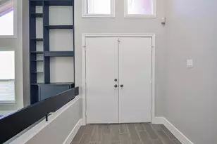 12510 Seaswept Dr, Houston, TX 77071 - Photo 2