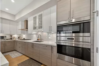 2047 Westcreek Lane #608, Houston, TX 77027 - Photo 8