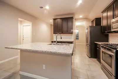 407 Ashley Falls Lane, Rosharon, TX 77583 - Photo 8